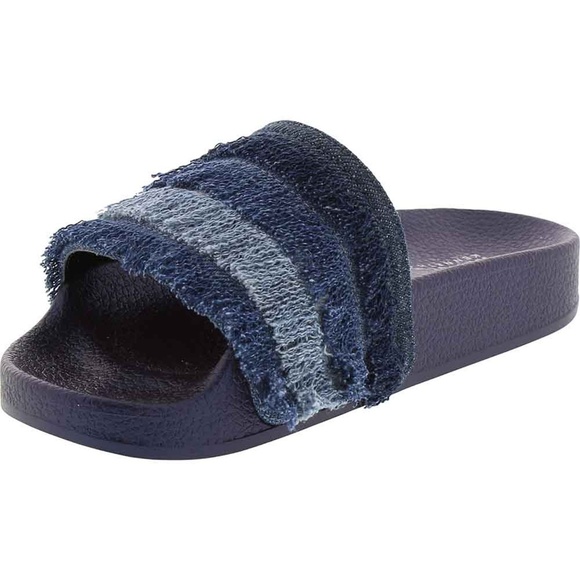 Kenneth Cole Kids Shoes - Kids Size 13 - Picture 2 of 5